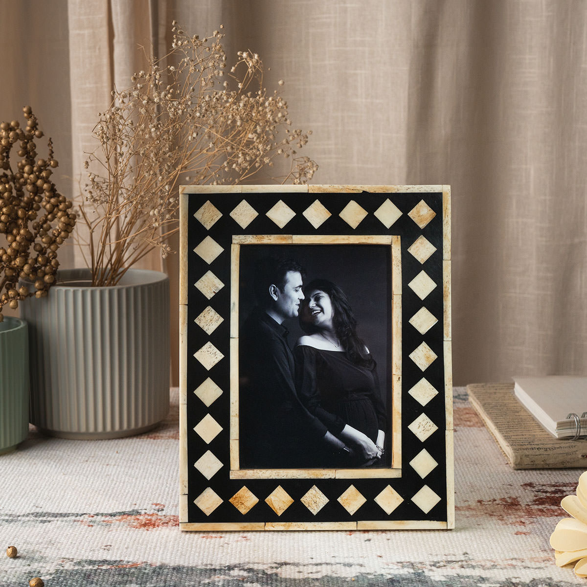 Ferme Wooden Bone Inlay Work Premium Photo Frame FPF104- 5x7 inches