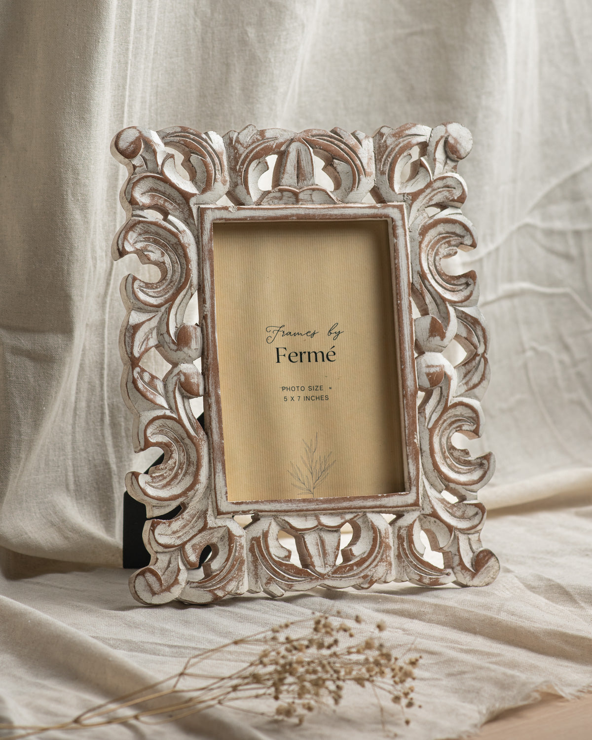 Ferme Vintage Rustic Wooden Photo Frame Hand Carved White FPF103 - 5x7 inches