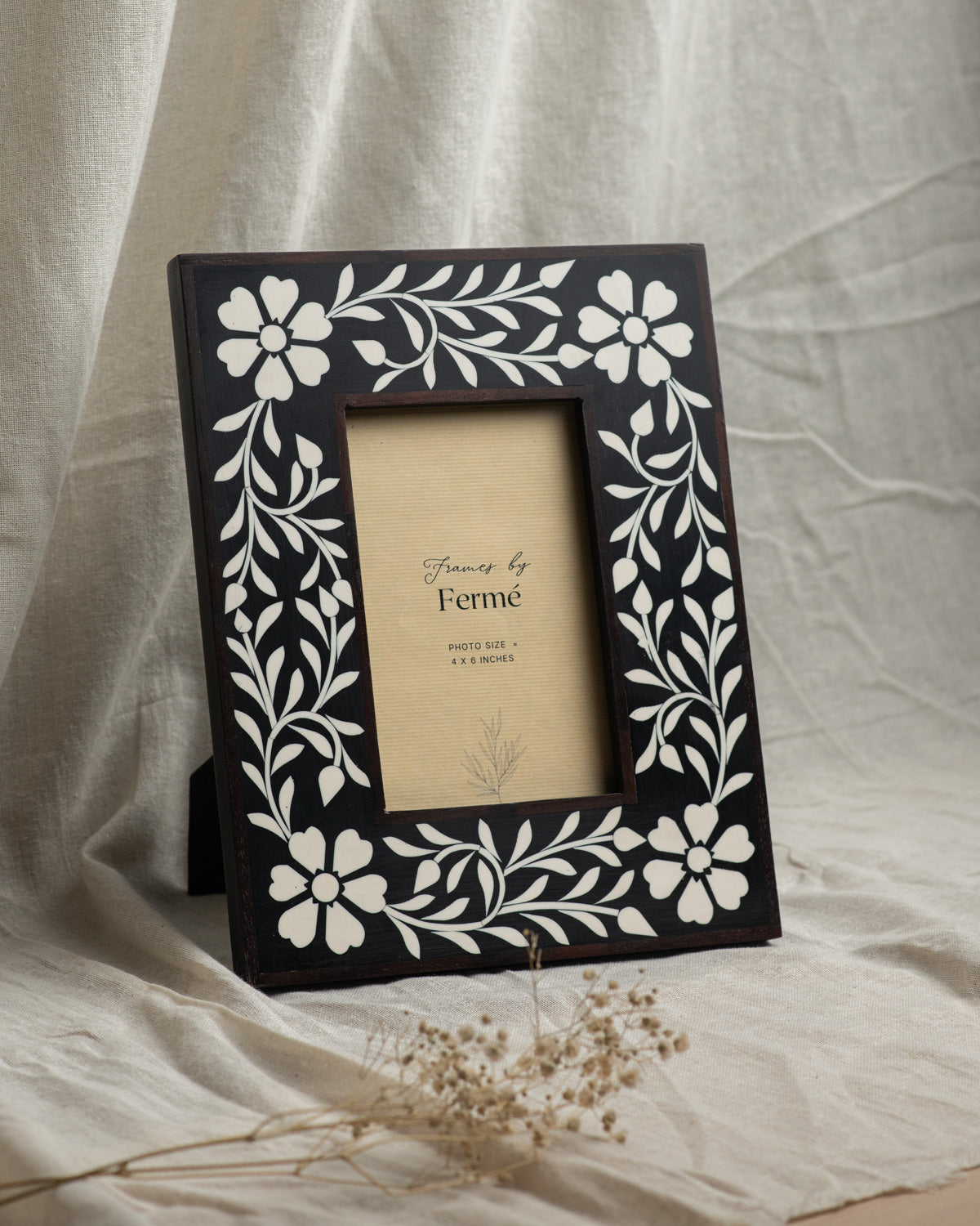 Ferme Wooden Floral Inlay Premium Photo Frame FPF088- 4x6 inches