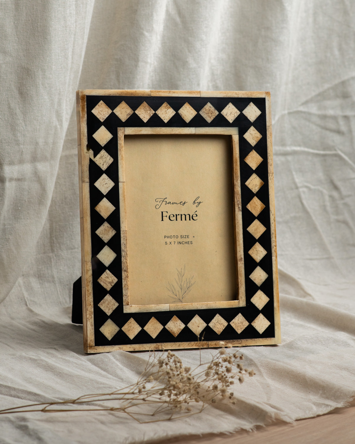 Ferme Wooden Bone Inlay Work Premium Photo Frame FPF104- 5x7 inches